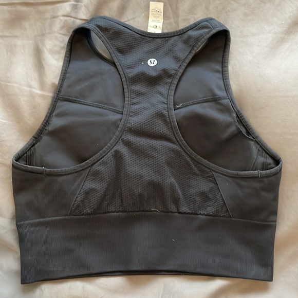 Lululemon workout tank - Picture 2 of 2